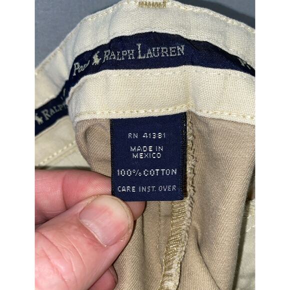 Ralph Lauren Polo Vintage Pleated Cotton Twill Tyler Chino Shorts. Beige, 32. - Picture 6 of 8